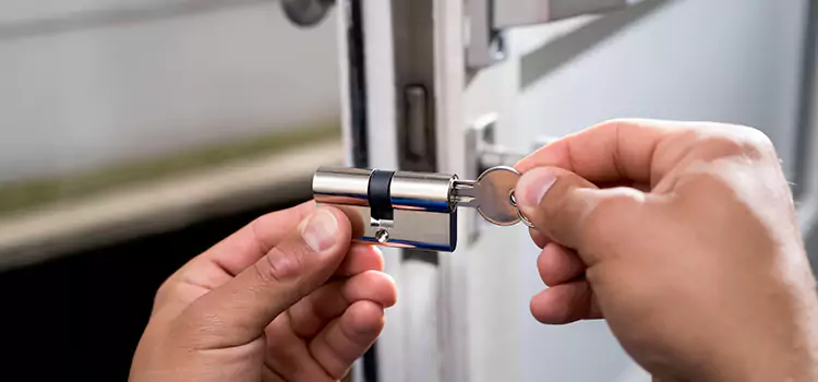 Emergency Locksmith for House Needham